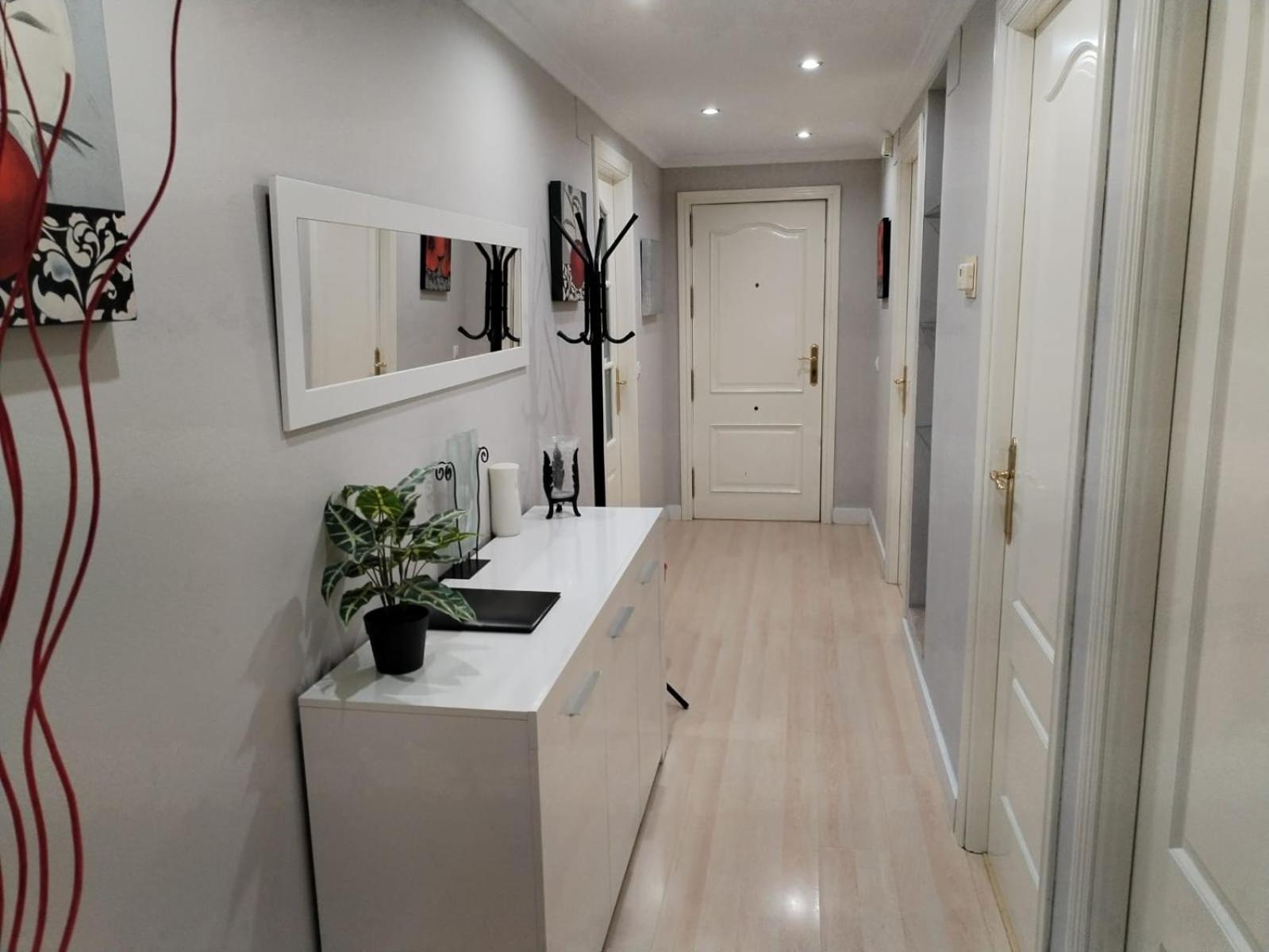 Apartamento Con Parking Privado Gratis Incluido Кордоба Екстериор снимка