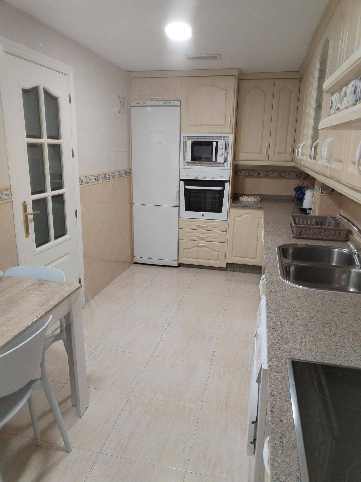 Apartamento Con Parking Privado Gratis Incluido Кордоба Екстериор снимка